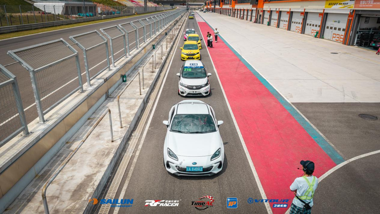 2026 TimeAC成都天府赛道实战报告 | 赛盟-RF锐迪凡车队5车4杯 - 锐迪凡 RF RACER