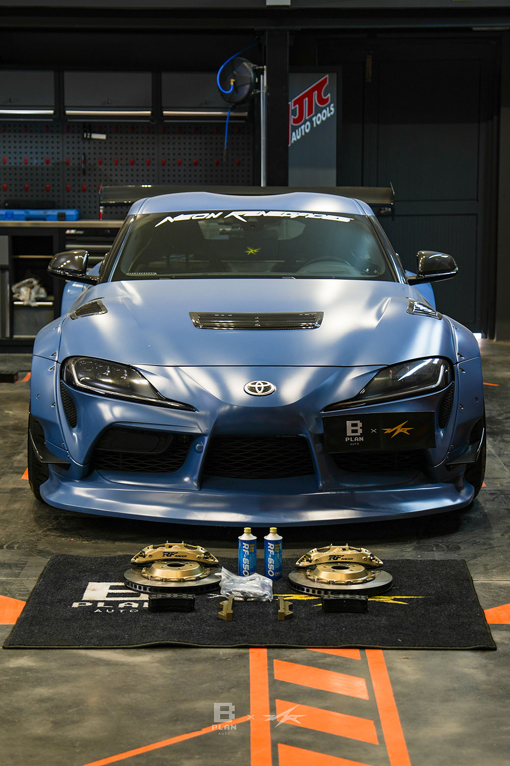 驯服宽体“牛魔王”！丰田Supra硬核升级RF RACER RF6901高性能刹车套装